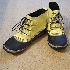 Sorel rain boots